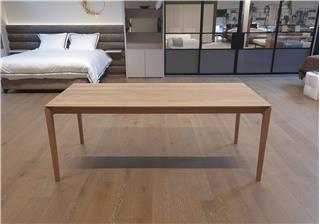 Oak Bok Tafel